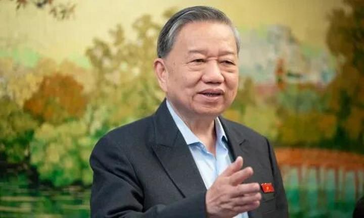 Hotspot Matrix: Biến 3 kiểu giày